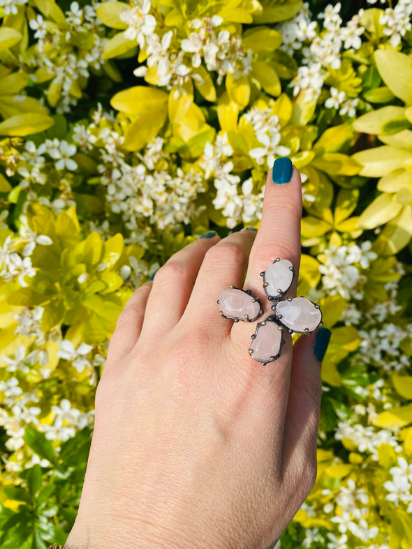 Four Clover Rose Quartz Silver Adjustable Ring on model