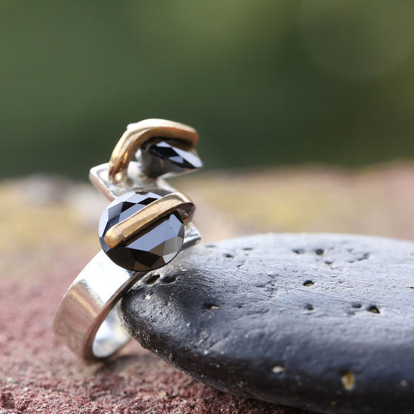 alter-ego-twin-black-crystals-adjustable-silver-ring-2