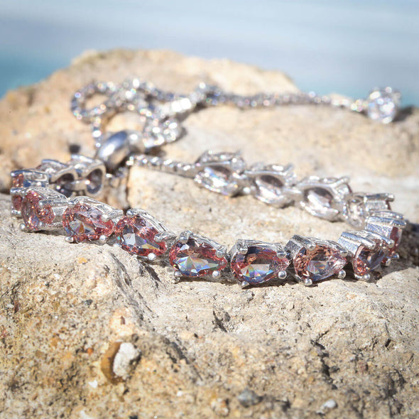 colour-changing-inner-child-zultanite-silver-bracelet