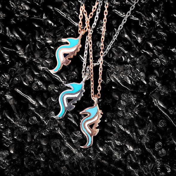 drift-with-me-along-the-shores-of-brighton-sea-horse-silver-necklace-3